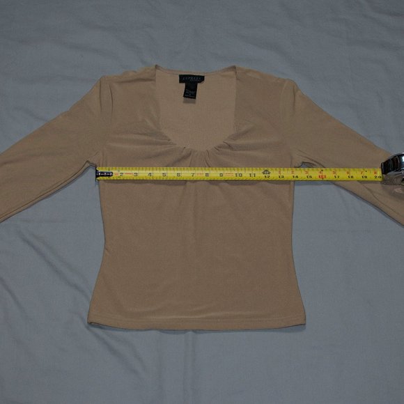tan three-quarter sleeve stretchy top with ruched neckline - S - Picture 2 of 6